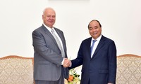 Premierminister Nguyen Xuan Phuc trifft Russlands Botschafter in Vietnam