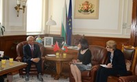 Vize-Parlamentspräsident Uong Chu Luu besucht Bulgarien