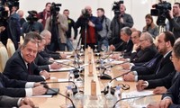 Verhandlungen zwischen Russland und der Opposition in Syrien 