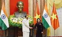 Vize-Staatspräsidentin Dang Thi Ngoc Thinh führt Gespräch mit dem indischen Vize-Präsident Venkaiah Naidu