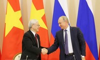 Die umfassende strategische Partnerschaft zwischen Vietnam und Russland entwickelt sich weiter gut