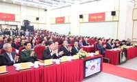 Premierminister Nguyen Xuan Phuc: Anfang 2020 kündigt Vietnam nationale Strategie für digitale Transformation an
