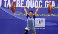 144 Sportler nehmen an der nationalen Gewichtheber-Meisterschaft für Jugendliche teil
