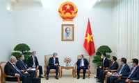 Premierminister Nguyen Xuan Phuc empfängt den Vorsitzenden des Konzerns Novatek