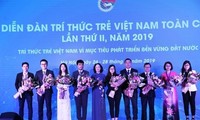 Initiativen zur sozioökonomischen Entwicklung auf dem Forum für vietnamesische junge Intellektuelle 
