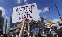 Kundgebung gegen Gewalt gegen Menschen mit asiatischer Abstammung in den USA