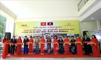 Fotoausstellung “Beziehungen zwischen Vietnam und Laos: Beständigkeit und Entwicklung”