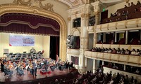Musik aus Wien: Mozart & Strauss” zum 50. Jubiläum der diplomatischen Beziehungen zwischen Vietnam und Österreich