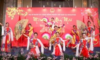 Vietnamesen in Singapur feiern das traditionelle Tetfest