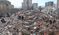 Vietnamesen in Polen unterstützen Erdbebenopfer in der Türkei und in Syrien