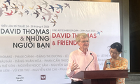 21 vietnamesische Maler nehmen an der Ausstellung „David Thomas und Freunde” teil