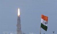 Indiens Mondfahrzeug bereitet sich auf die Landung auf der Mondoberfläche vor