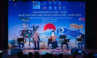 Berühmtes vietnamesisches Volkslied ins Japanisch übersetzt