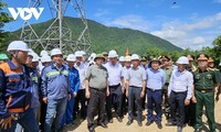 Premierminister Pham Minh Chinh fordert hohe Konzentration beim Bau des 500-kV-Leitungsprojekts