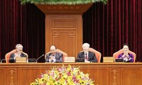 제 12기 베트남 당 중앙 집행위원회의 10차 회의 개막