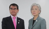 일본, 한국 정부와 대화 지속하기로 합의