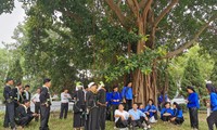 랑썬 눙족 동포, 독립기념일을 축하하는 스리노래 축제