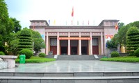 베트남 민족문화박물관, 민족문화 공연 개최