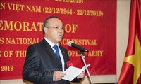 베트남 – 일본, 국방협력 관계들 더욱 촉진하기로