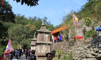 민족 근원으로 거슬러 올라가는 와운 (Ngọa Vân, 臥雲) 유적지