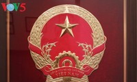 베트남 국가휘장 디자인 과정
