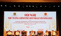 응우옌 쑤언 푹 총리, “베트남, 농업 농촌에 늘 관심과 투자 주력”