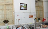 하노이 세인트폴종합병원에 그림 증여