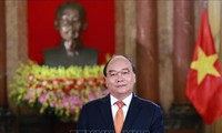 응우옌 쑤언 푹 국가주석, 1946년 5월 22일 베트남의 전통적인 자연재해 예방 및 통제의 날 75주년을 기념하고 축하하는 서신을 보냈다