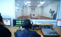 베트남의 소리 라디오 방송국 따이(Tày) –눙 (Nùng) 소수민족 언어 방송 프로그램