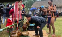 베트남 소수민족 문화관광마을, “내가 사랑하는 푸른색” 3월 활동