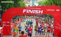 Viettel Fastest 달리기 대회, “어린을 위한 심장” 캠페인에 6억동 기부