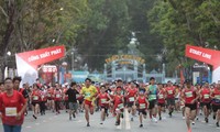 제5회 Techcombank 호찌민시 국제 마라톤 대회, 1만2천명 선수 유치