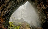 꽝빈성, 동굴 탐험 관광지