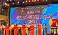 베트남 가정의 날 축제 개최