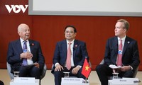 팜 민 찐 총리, 베트남-세계경제포럼 전략대화 참석