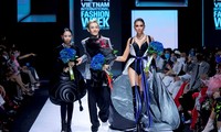 베트남 국제 패션위크 개최