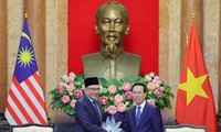 보 반 트엉 주석, 말레이시아 총리 접견
