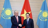 보 반 트엉 주석, 카자흐스탄 대통령 환영 만찬 주재