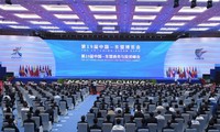 팜 민 찐 총리, 중국-아세안 엑스포 및 비즈니스‧투자 정상회의 참석차 출국
