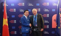 베트남 ‘유럽연합 (EU)과 동남아 간 협력 관계에 기여 희망’