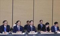 보 반 트엉 주석, 미국‧APEC 경제단체연합 만나