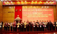 베트남 일부 지방 지도진, 2023년 성탄절 맞아 축하 인사