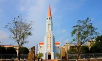 베트남의 독특한 성당들