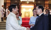 필리핀 대통령, 베트남 국빈 방문 일정 마무리
