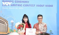 ‘라디오, 정보‧오락‧교육을 위한 100년 헌신’ 글쓰기 대회 시상식 개최