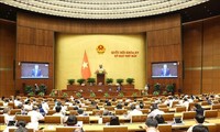 베트남 국회, 중요한 안건 지속 논의
