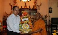 ឧបនាយករដ្ឋមន្ត្រី  Nguyen Thien Nhan ទៅបំពេញការងារនៅខេត្ត Tra Vinh