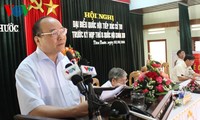 ឧបនាយករដ្ឋមន្ត្រី Nguyen Xuan Phuc ជួបប្រាស្រ័យជាមួយអ្នកបោះឆ្នោតខេត្ត Quang Nam 