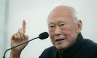 សឹង្ហបុរី៖អតីតនាយករដ្ឋមន្រ្តីលោក Lee Kuan Yew ទទួលមរណភាព