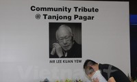 ថ្នាក់ដឹកនាំប្រទេសជាច្រើនបានចូលរួមពិធីកាន់ទុក្ខលោក Lee Kuan Yew 